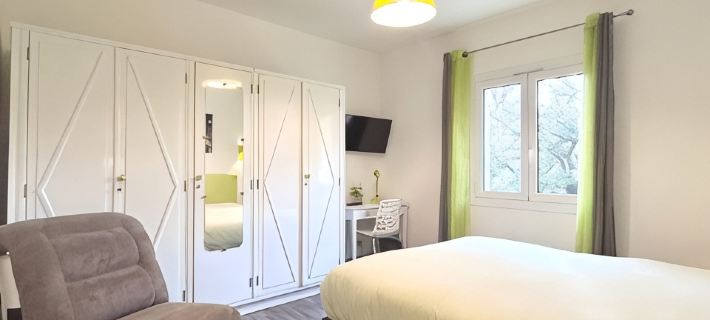 CALVI new apt WIFI 3bedroom, 6 people, air-conditioned, 10mm beach Hotels in Calvi