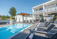 Wellness- Und Gartenhotel Heusser