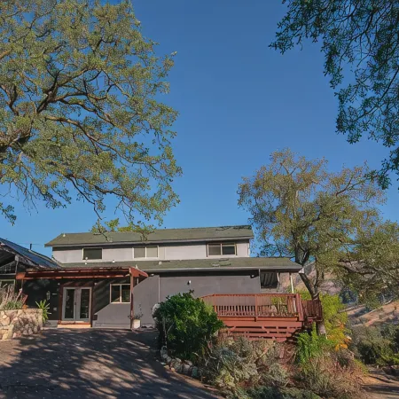 Alta Peak House~Private EV Outlet, ;Outdoor Pool; Close to SNP entry