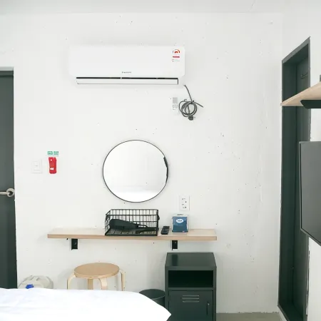 Gyeongju Pungdengi Hostel Отели рядом с достопримечательностью «Парк Хынму»