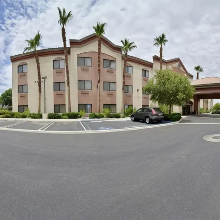 Comfort Suites Palm Desert I-10