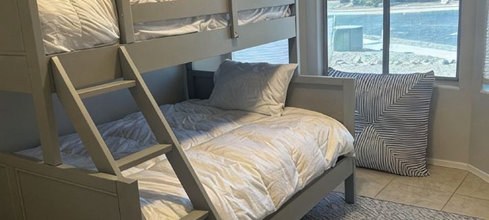 Cozy home in the heart of the desert!  5 minutes from the Saguaro National Park! Hotels in Marana