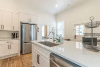 Walkable to Everything in Downtown New Braunfels! Restored 1850s German Home - B