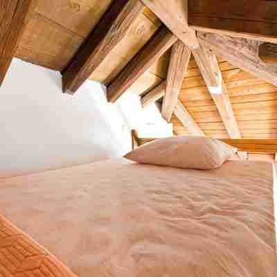 4 stars Stone Walls' - Sunny, cozy Studio right in the centre of Split Rooms