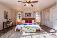 Warm Winter Oasis, Heated Pool & Family Fun