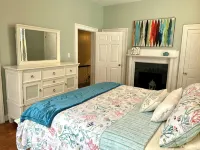 Downtown Blue Manor 1