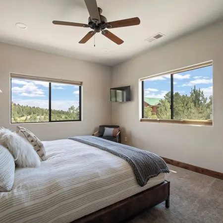 Canyon-View Retreat Minutes from Zion with Hot Tub, Game Room & Chef’s Kitchen