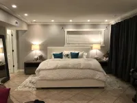End of the Point - Main House    - - Book Now for the 2026 World Cup - -