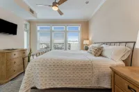 Perfect Dewey Beach 2 BR Condo with Awesome Balcony Views - 4성급