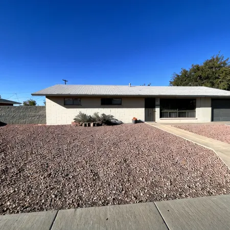 4 bdrm/ 2 bath house close to lake Powell, antelope canyon and horseshoe bend