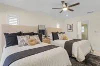Waterview! 5 bdrms! 10 minutes to Fort Myers Beach - WiFi