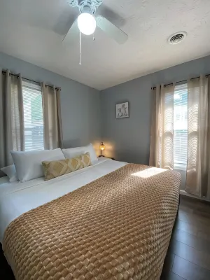 Cozy 2 bedrooms House - Homestays