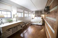 Mountain Dreams ~ Your very own private and rustic mountain retreat! - 3-Star
