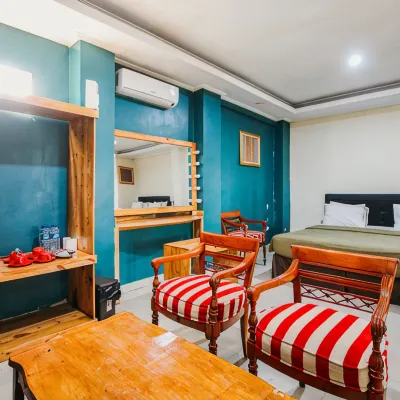 Bukit Alamanda Resort Hotels near Rumah Makan Cibiuk