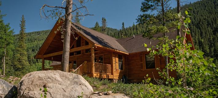Come Stay and Play in the Rockies with 2 King and 6 Queen beds!  Great ESCAPE! Hotels in Chaffee County