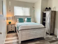 Pacific Dreams Beach House- Beach front! Gorgeous views! Meticulously sanitized! - 3-Star