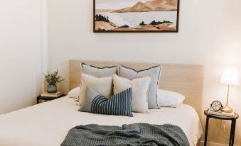 The Sage Hideaway