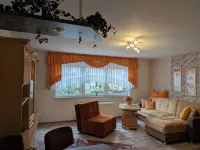 Cozy apartment centrally and quietly located; Leipzig can be reached in about 25 minutes - 公寓