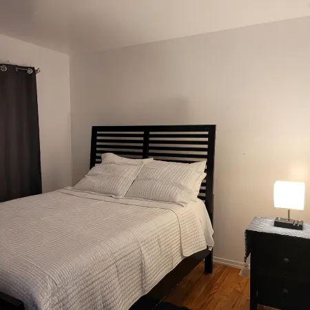 PureHeart House, Spacious, 3Bdr30 MN from Manhattan. NYC
