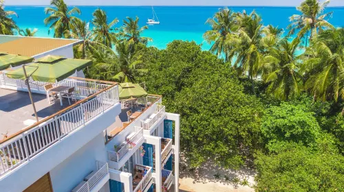 Dhiguveli Maldives - Beach