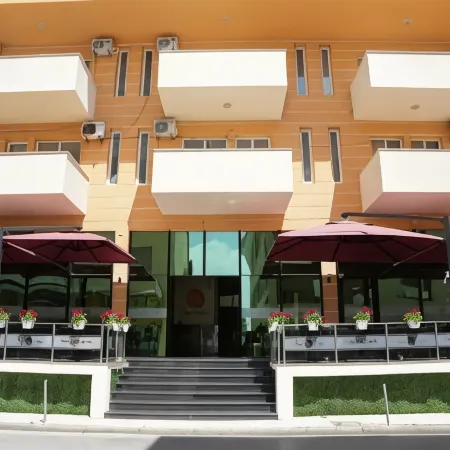 Sun Hotel
