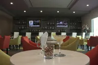 CHN Hotel Monterrey Aeropuerto, Trademark by Wyndham - Baarit