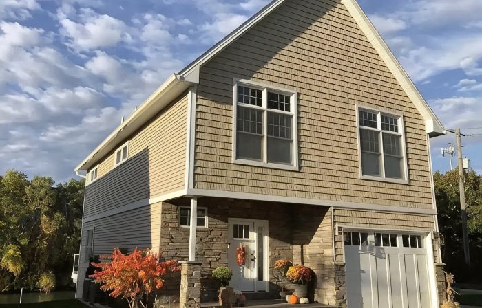 Large, 3 bedroom  Cottage on Black River sleeps up to 10.