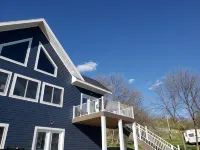 Big Stone Lake Cabin Rental - Dock Fishing, Beach, Kayaks, Firepit, Views! - Wifi