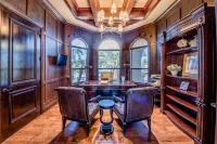 Gulf Access Canal - Heated Pool & 2 Spas - Theatre  - Rooftop Overlook Firepit - Luxury