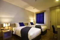 Holly Hotel Myanmar - 3-Star