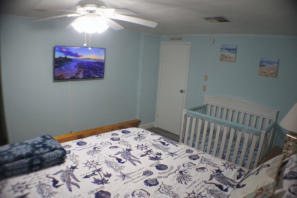 Photo 4 of 6