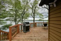 Beautiful Lakeside Cabin on Long Lake - Chalets