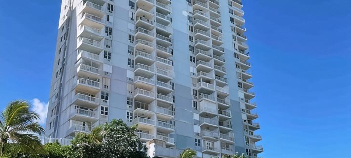 Our Tropical Nest! Ocean View 18th Floor in Wonderful Luquillo Hotéis em Luquillo