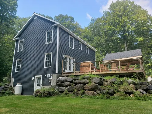 Welcome to Laurel Hill in Beautiful Manchester VT 5 Bedrooms Sleeps 10 EVCharger - Wi-Fi