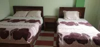 Hostal Eterna Primavera - Parking