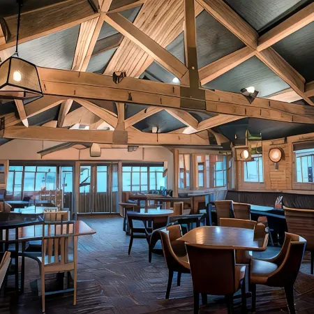Cat & Lion Country Pub and Hotel