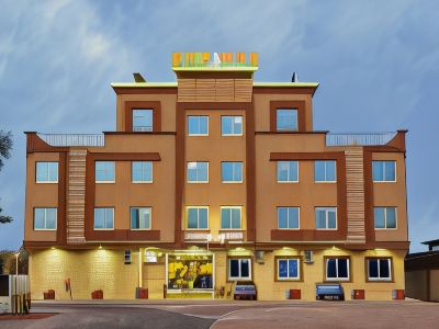 AL ZAHRA HOTEL APARTMENTS