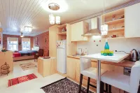 Private house with 4 separate apartments for families and friends - Villas