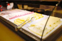 Impiq Hotel - breakfast