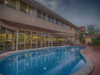 Ibis Styles Canberra - Pools