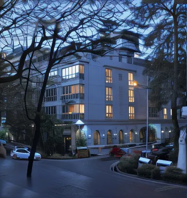 Hotel Diplomat Hotels in Colaba