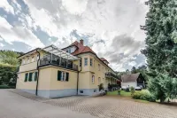 Gästehaus Kleindienst فنادق في 