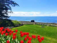 Bonniebrook Lodge Hotels in Gibsons