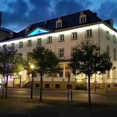 Zum Landsberger Hof Hotel Exterior