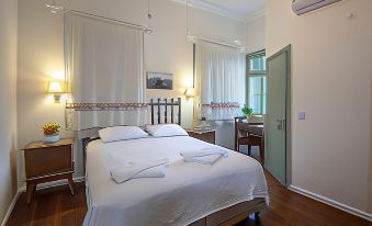 Opus 1910 Otel