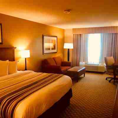 Country Inn & Suites by Radisson, Crystal Lake, IL Rooms
