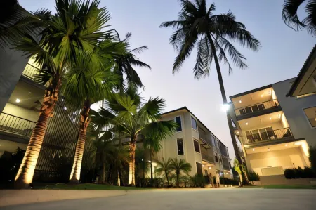 Combo Beach Hotel Samui