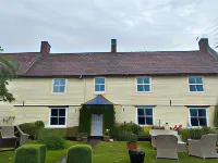 The Lawns Tea Room and B&B