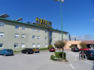 Hotel Rey Arturo Burgos