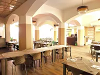 Hotel Touring Hotels in Falconara Marittima